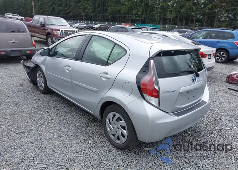 2015 Toyota Prius C из США, поврежденный, VIN JTDKDTB37F1098842